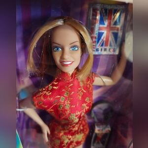 GINGER SPICE (Geri Halliwell) Doll